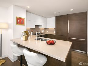 583 Battery Street 206N, Seattle WA 98121