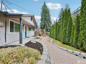 8403 NE 138th Street, Kirkland WA 98034