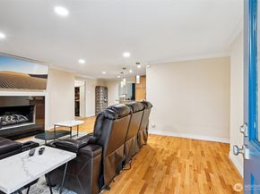 8403 NE 138th Street, Kirkland WA 98034