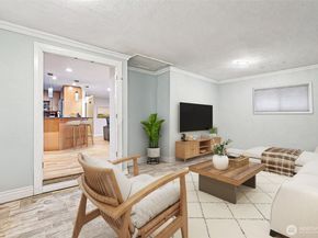 8403 NE 138th Street, Kirkland WA 98034