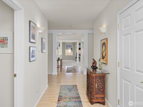 546 Walnut Street 201, Edmonds WA 98020