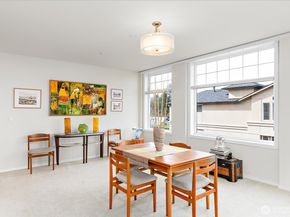 546 Walnut Street 201, Edmonds WA 98020