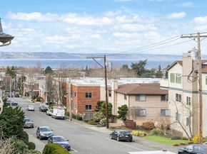 546 Walnut Street 201, Edmonds WA 98020
