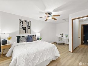 126 W Casino Road 5, Everett WA 98204