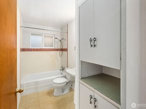 2108 E 24th Street, Bremerton WA 98310