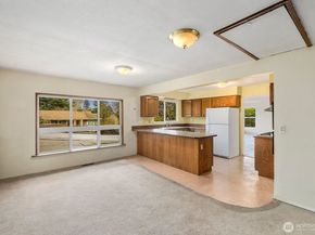 2108 E 24th Street, Bremerton WA 98310