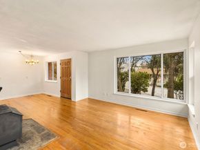 2108 E 24th Street, Bremerton WA 98310