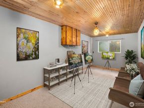 2108 E 24th Street, Bremerton WA 98310