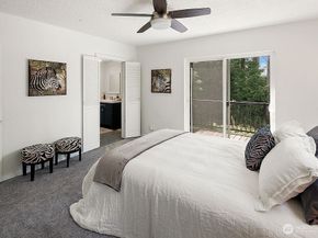 1564 NE Serpentine Place, Shoreline WA 98155