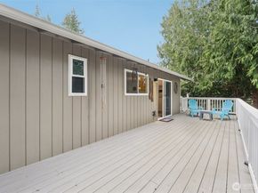 21312 NE 60th Place, Redmond WA 98053