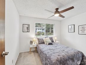 21312 NE 60th Place, Redmond WA 98053