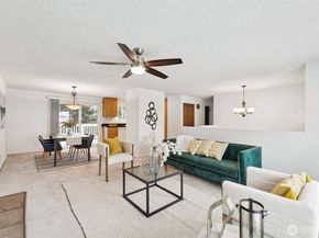 21312 NE 60th Place, Redmond WA 98053