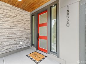 18520 83rd Avenue NE, Kenmore WA 98028