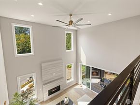 18520 83rd Avenue NE, Kenmore WA 98028