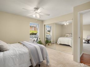 19411 56th Avenue W 218, Lynnwood WA 98036