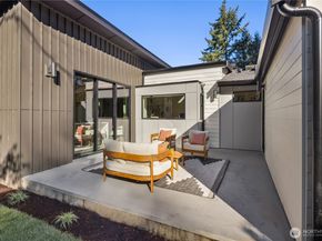 2109 129th Avenue SE, Bellevue WA 98005