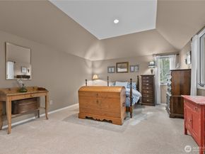 15427 178th Avenue NE, Woodinville WA 98072