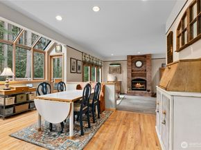 15427 178th Avenue NE, Woodinville WA 98072