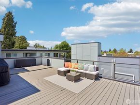 1926 Ferry Avenue SW, Seattle WA 98116