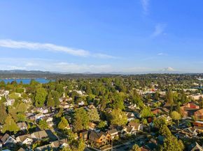 3204 33rd Avenue S, Seattle WA 98144