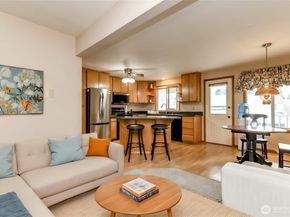 32612 3rd Place S 18C, Federal Way WA 98003