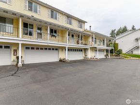 32612 3rd Place S 18C, Federal Way WA 98003