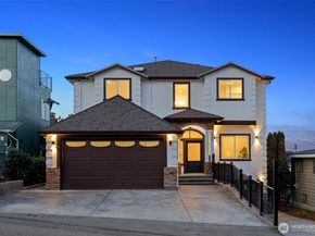 7908 S Lakeridge Drive, Seattle WA 98178