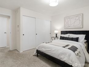 11505 SE 173rd Street 34, Renton WA 98058