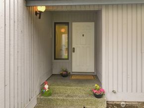 11505 SE 173rd Street 34, Renton WA 98058