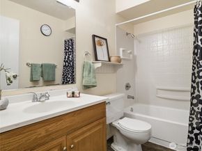 11505 SE 173rd Street 34, Renton WA 98058