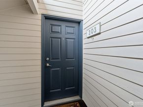 12505 NE 143rd Street B303, Kirkland WA 98034
