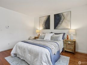 11103 NE 124th Lane B205, Kirkland WA 98034