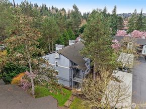 11103 NE 124th Lane B205, Kirkland WA 98034