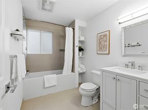 927 217th Street SW, Bothell WA 98021