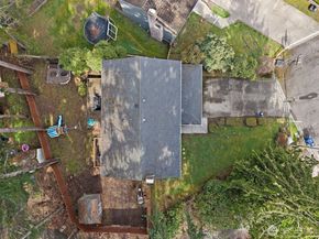 927 217th Street SW, Bothell WA 98021