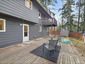 927 217th Street SW, Bothell WA 98021
