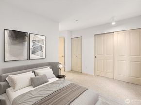 22609 42nd Place S, Kent WA 98032