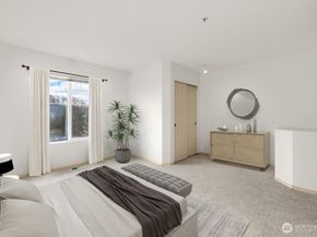 22609 42nd Place S, Kent WA 98032