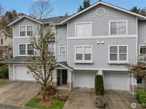 22609 42nd Place S, Kent WA 98032