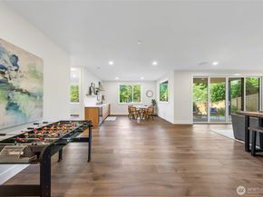 10204 NE 43rd Street, Kirkland WA 98033