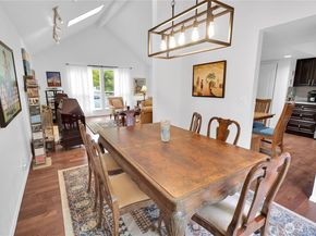 14248 92nd Place NE, Kirkland WA 98034