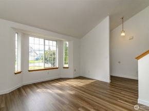 26334 127th Avenue SE, Kent WA 98030