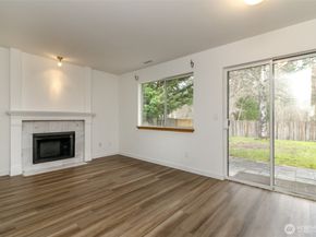 26334 127th Avenue SE, Kent WA 98030