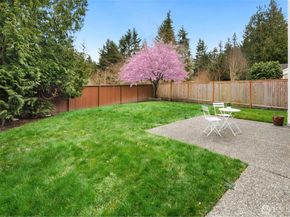 24341 SE 42nd Place, Issaquah WA 98029