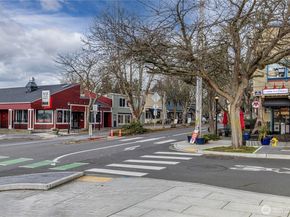 26425 Pennsylvania Avenue NE 14, Kingston WA 98346