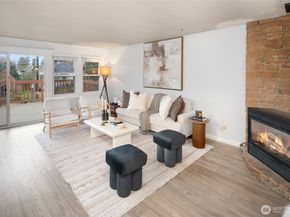 942 N 82nd Street, Seattle WA 98103