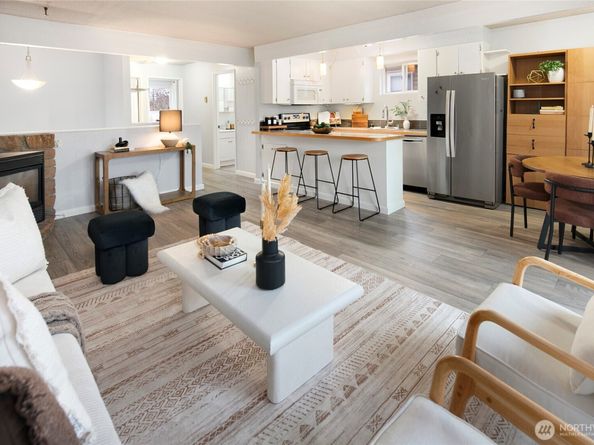 942 N 82nd Street, Seattle WA 98103