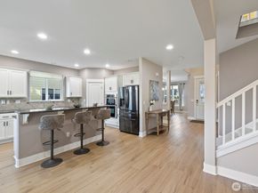 20507 9th Avenue W, Lynnwood WA 98036