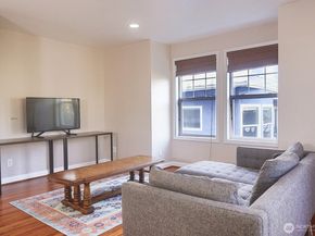 1920 E Union 104, Seattle WA 98122