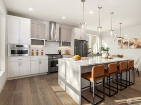 4570 22nd Avenue SW, Seattle WA 98106